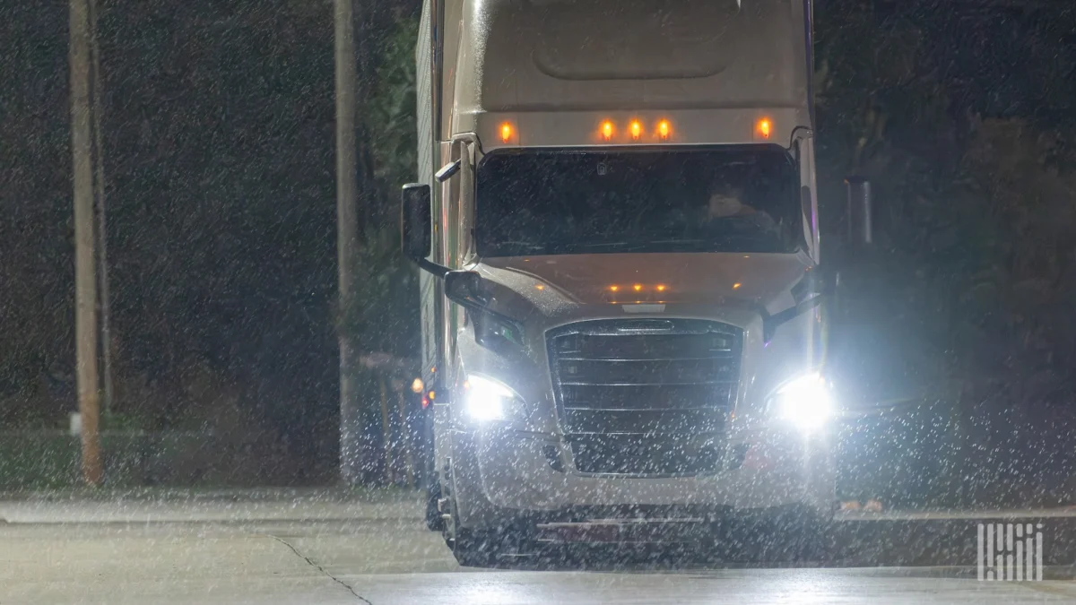 chaos-at-12th-and-myrtle-commercial-driver-faces-22-charges-following-multi-vehicle-collision-in-erie
