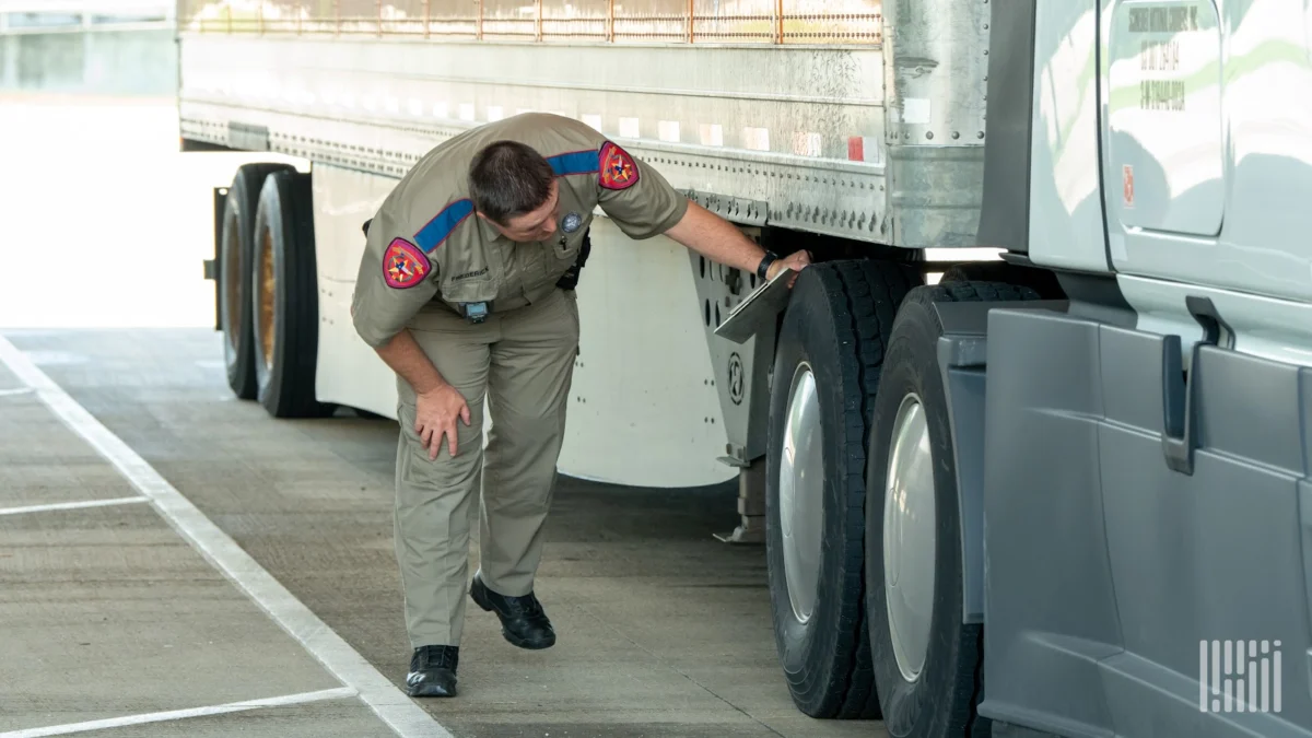 cracking-down-on-chameleon-carriers-new-bipartisan-legislation-aims-to-overhaul-trucking-safety-enforcement