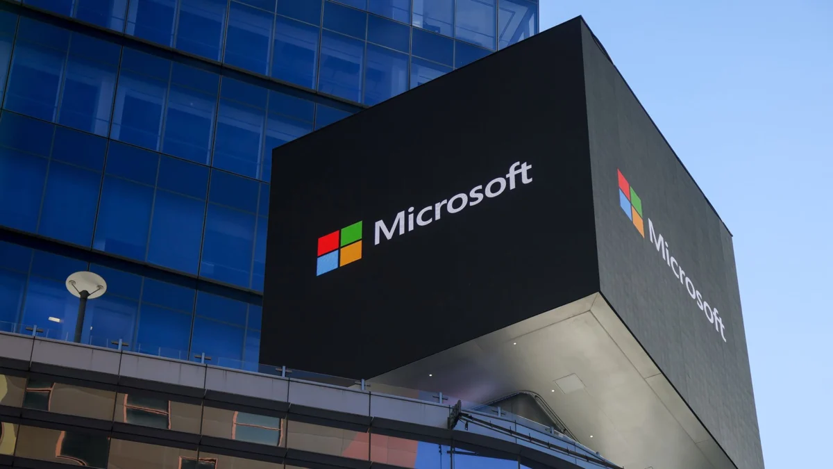 microsoft-halts-windows-11-update-for-dell-pcs-amid-critical-hardware-incompatibility