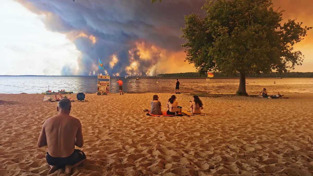 the-sky-on-fire-france-confronts-the-terrifying-rise-of-pyrocumulonimbus-clouds