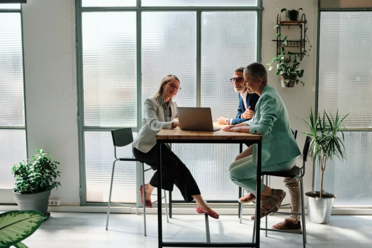 the-visibility-gap-why-exceptional-print-quality-isnt-enough-to-retain-clients