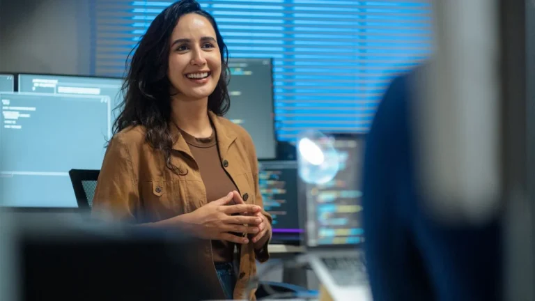 the-pulse-of-the-enterprise-why-data-streaming-engineers-are-the-new-architects-of-ai-success