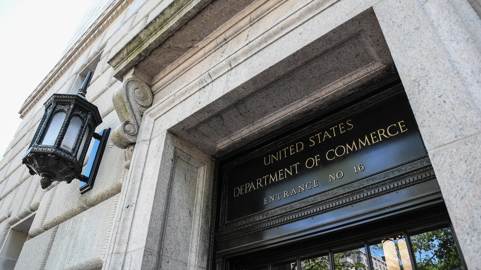 u-s-commerce-department-proposes-sweeping-new-tariffs-on-steel-aluminum-and-copper-derivatives