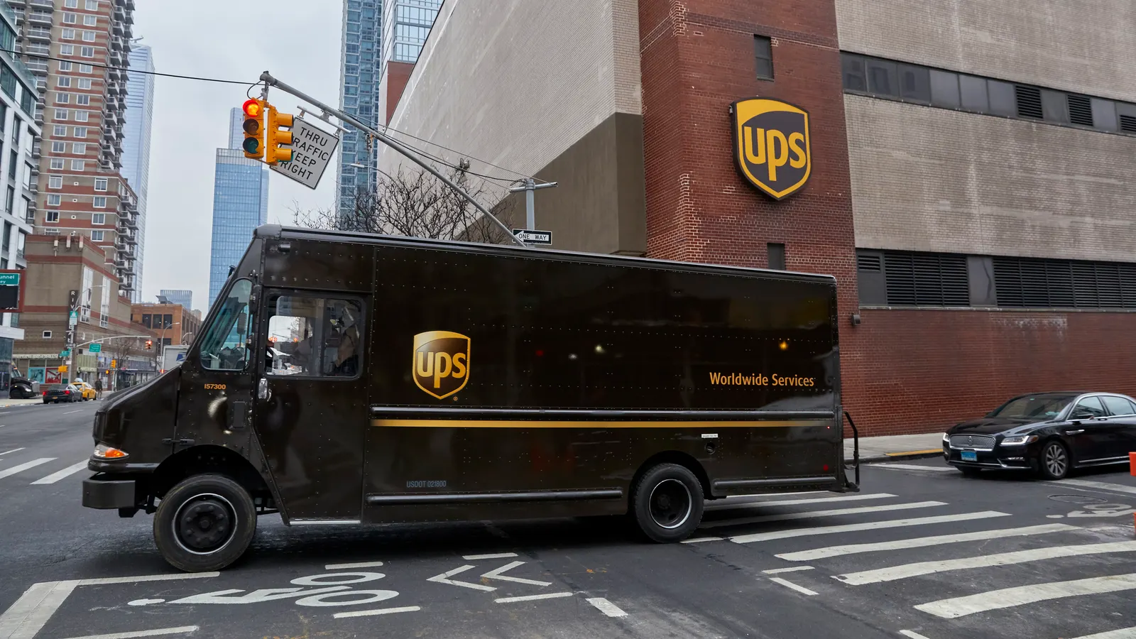 ups-unleashes-steep-2026-holiday-surcharges-amidst-soaring-demand-pressuring-shippers-and-consumers