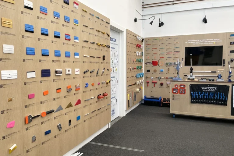 vikiallo-unveils-the-tool-wall-a-hands-on-revolution-for-professional-tool-selection