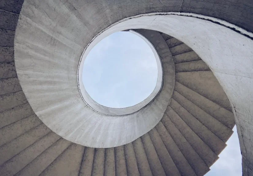 beyond-the-funnel-why-modern-marketing-is-building-for-a-vanished-world