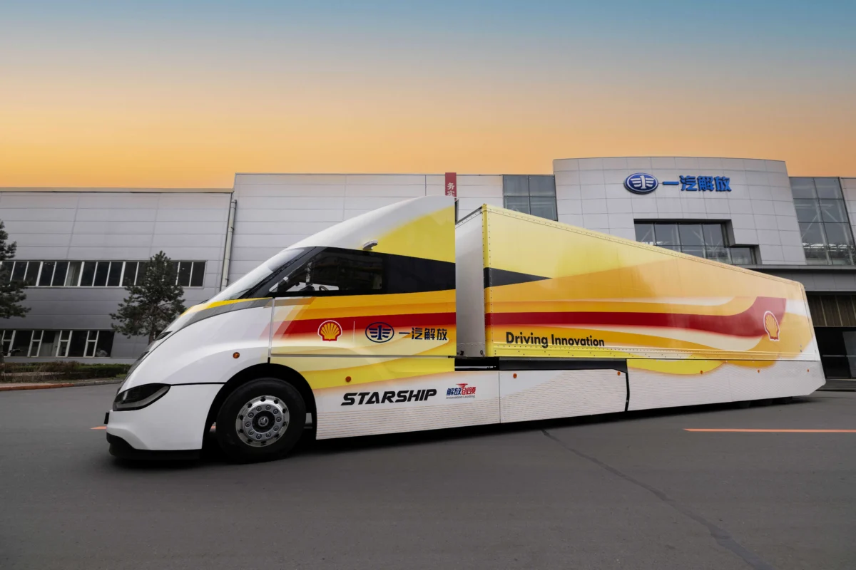 breaking-the-thermal-barrier-shell-and-faw-trucks-unveil-revolutionary-immersion-cooling-battery-tech