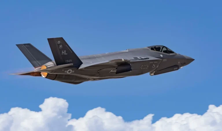 security-breach-pentagon-probes-mysterious-diversion-of-f-35-stealth-components-to-hong-kong