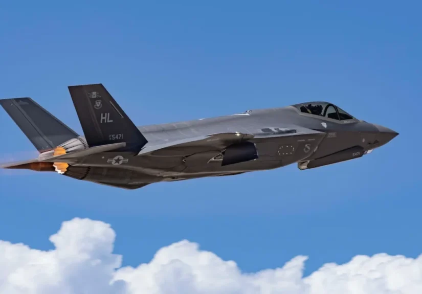 security-breach-pentagon-probes-mysterious-diversion-of-f-35-stealth-components-to-hong-kong