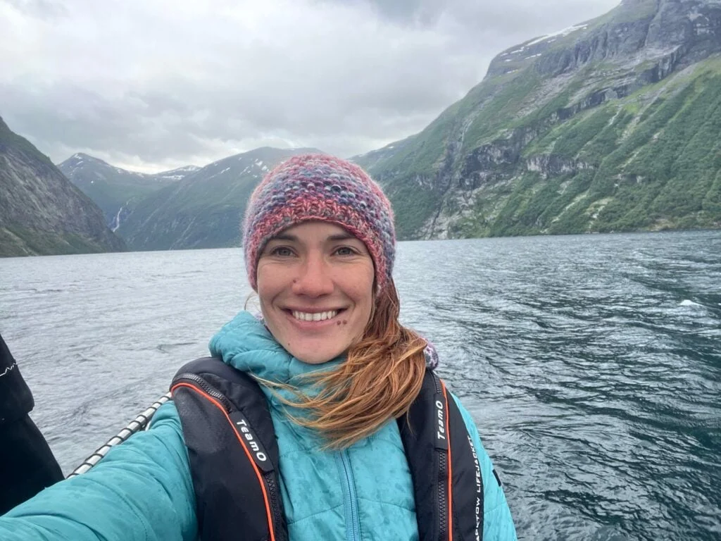 the-ceos-compass-navigating-corporate-turbulence-through-the-lens-of-laura-dekkers-solo-circumnavigation