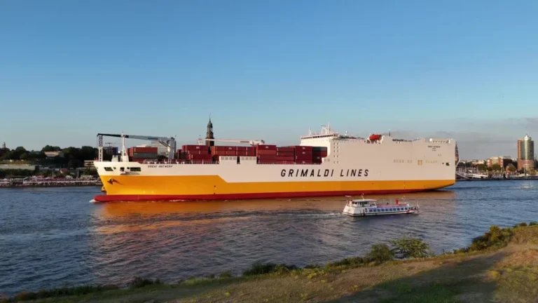 the-efficiency-imperative-abs-redefines-the-maritime-decarbonization-roadmap