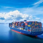 Stern,View,Of,Cargo,Container,Ship,Carrying,Container,And,Running