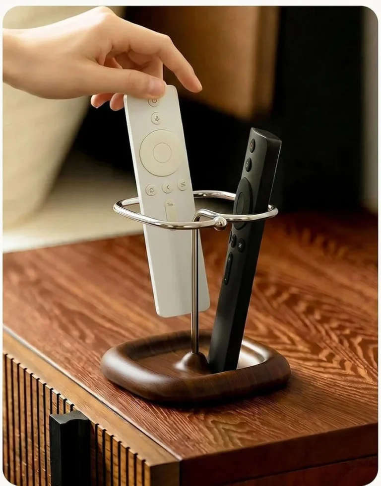 the-synthetic-marketplace-when-ai-hallucinations-replace-product-photography-on-amazon