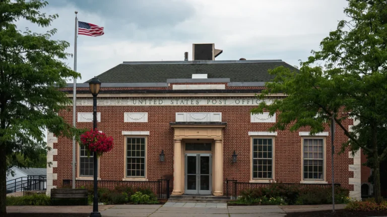 usps-transportation-overhaul-a-mixed-bag-for-service-reliability-rural-customers-face-disproportionate-delays