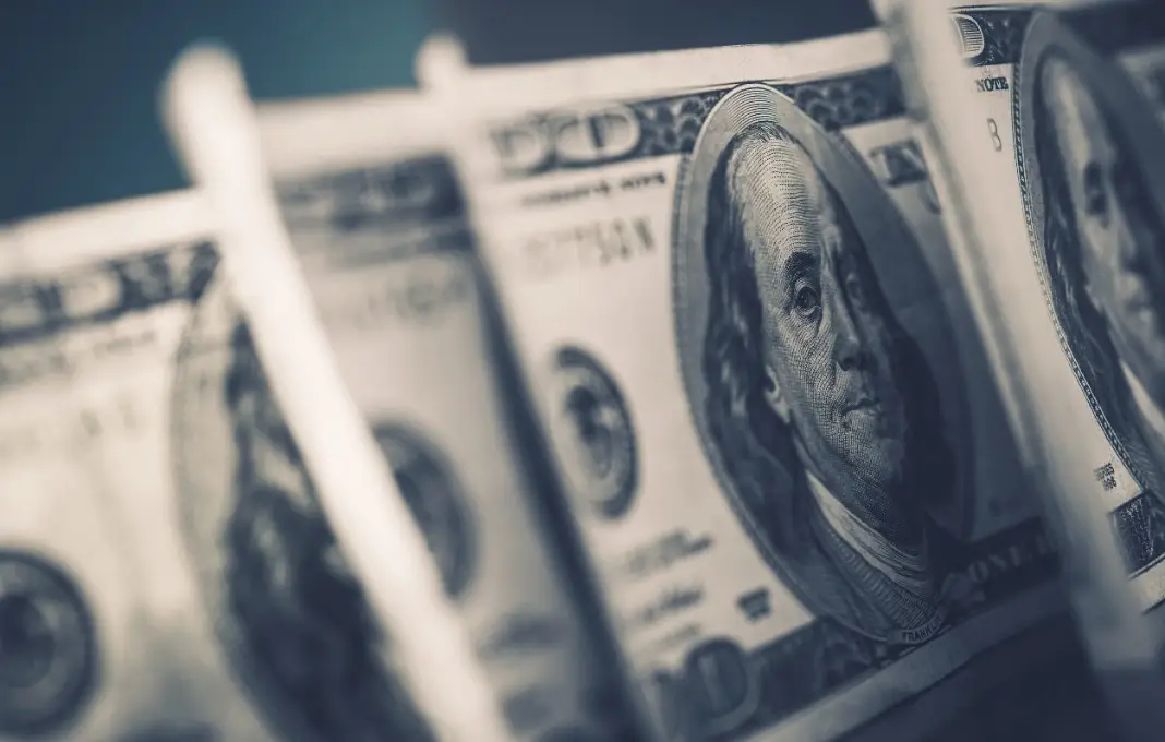 the-high-cost-of-stagnation-why-your-executive-compensation-strategy-needs-an-overhaul