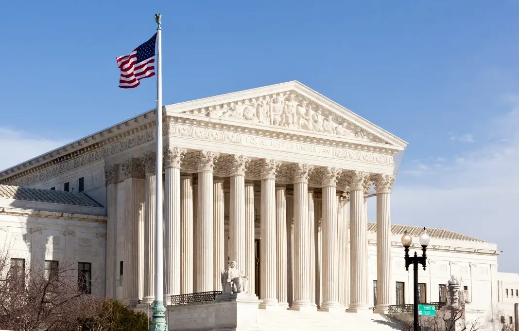 the-scales-of-justice-supreme-court-faces-a-watershed-moment-on-fines-sovereignty-and-climate-litigation